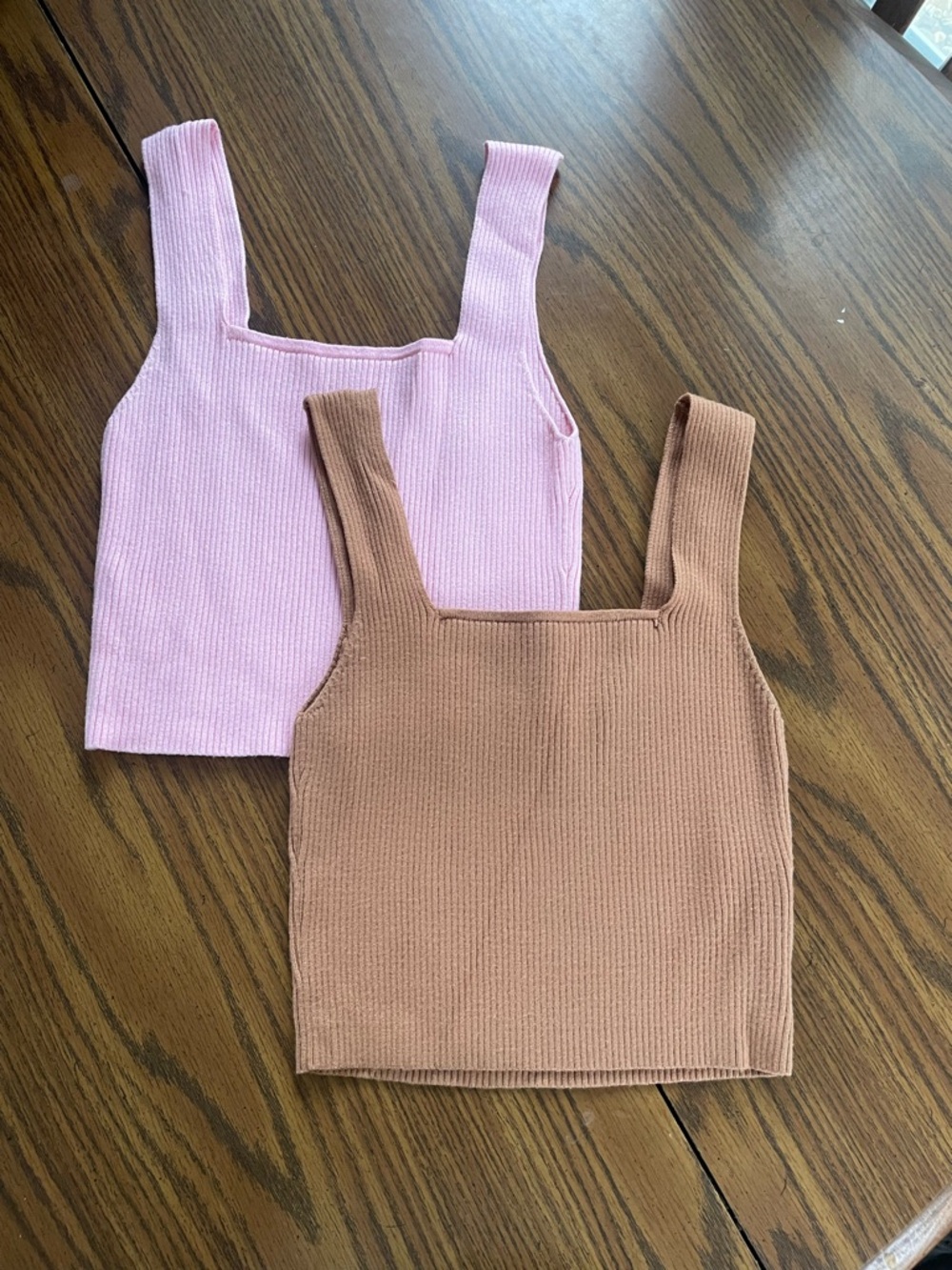 Ribbed Square-Neck Tank Top - Pink and Brown